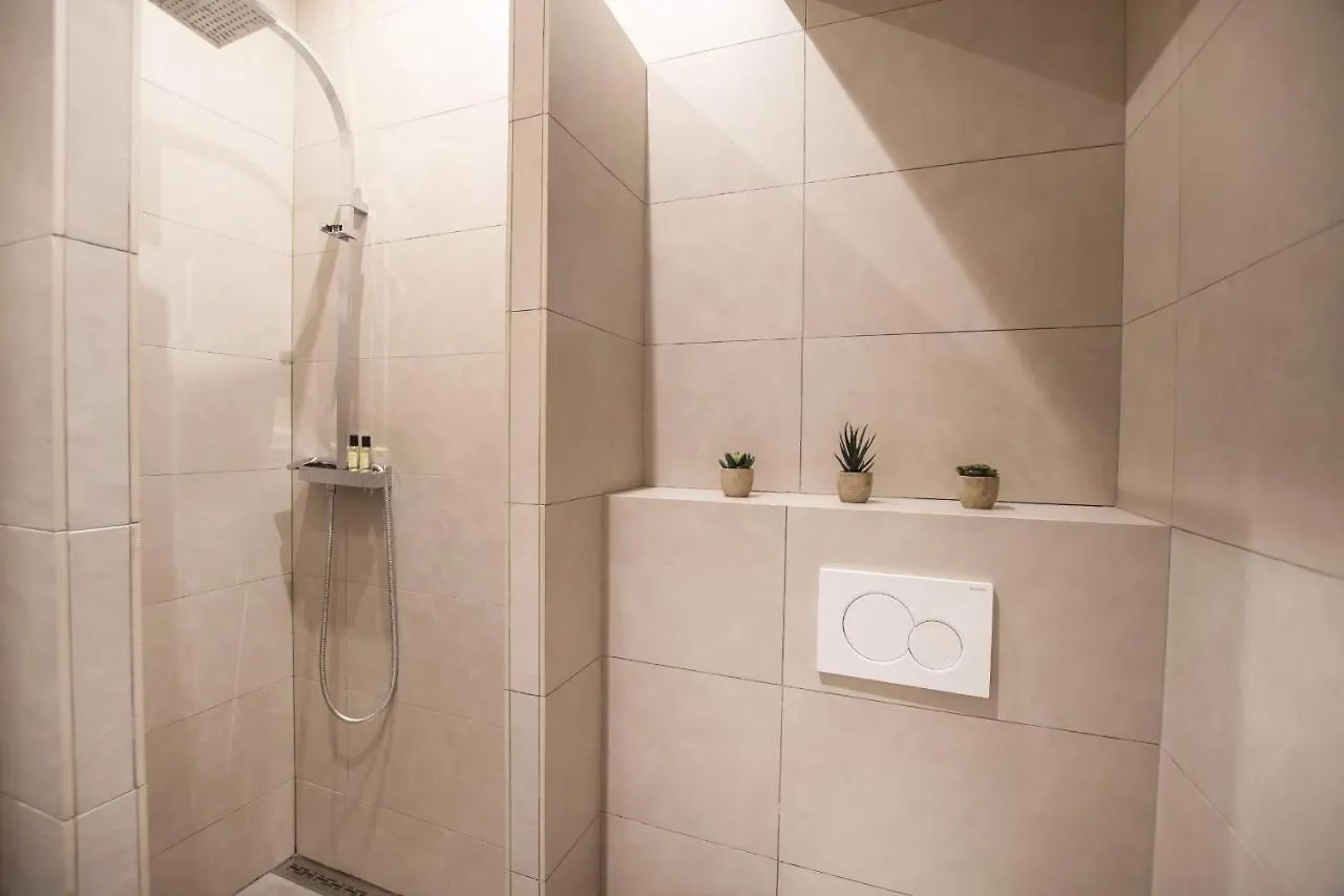 Guestready - Fully-Equipped And Cosy Studio, Close To Batignolles Apartment Paris